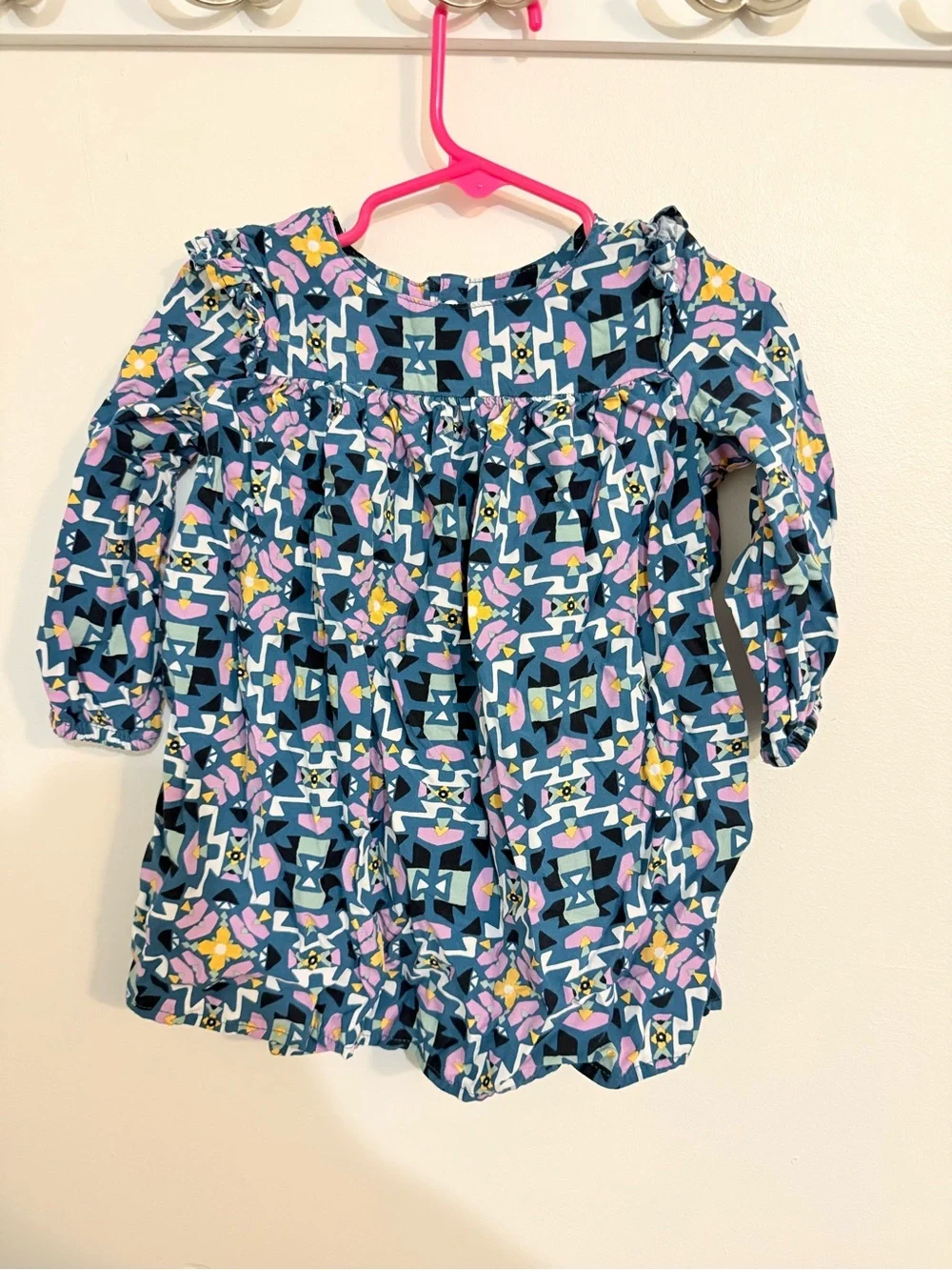 BUNDLE Girls’ 24month/2T Wrangler Brand Bundle. 2 dresses and 1 pair of jeans.